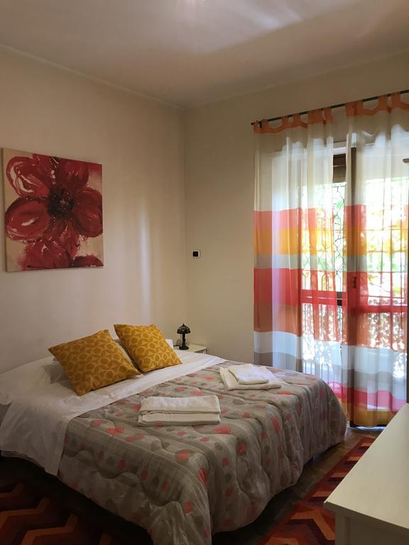 Bed and Breakfast La Fontana di Carlotta Roma Esterno foto